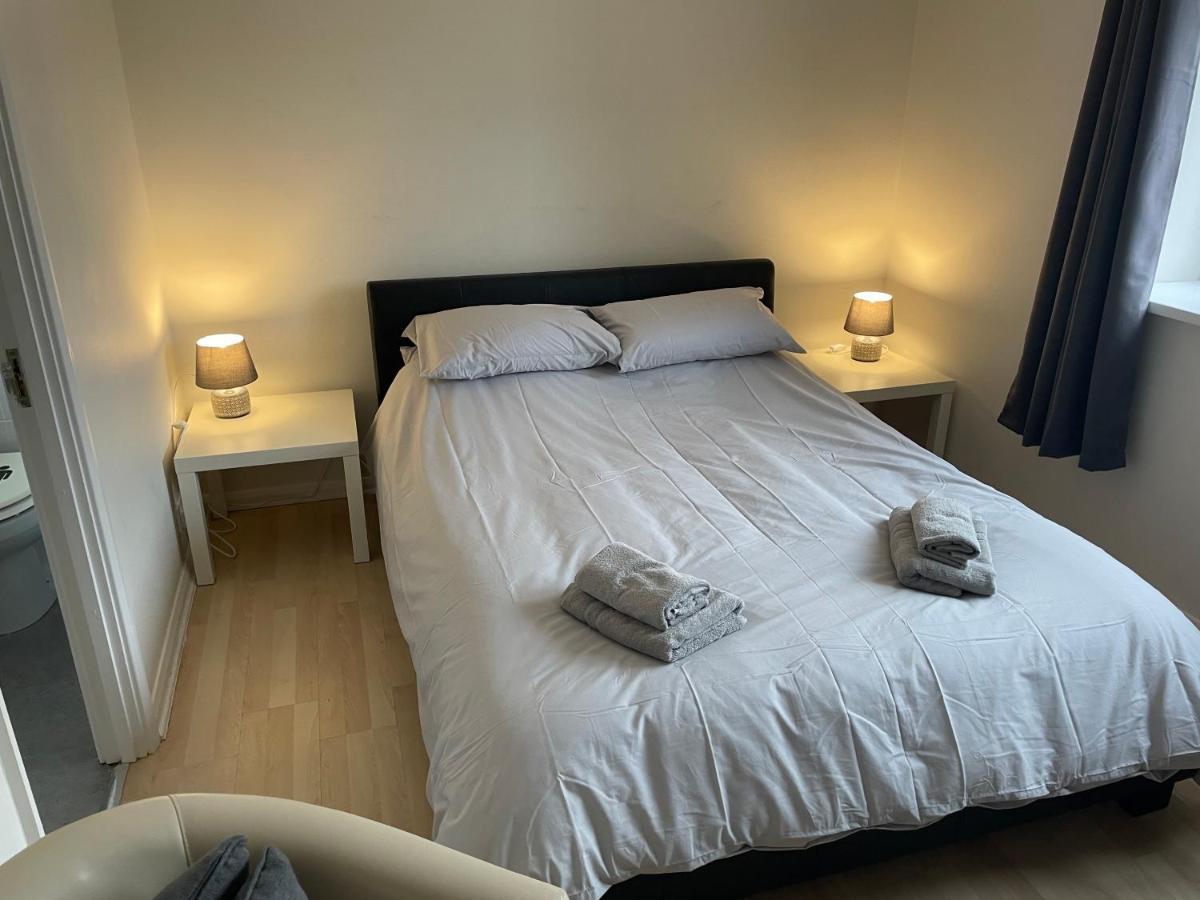 The Swallows Popular Location 3 Bedroom House Free Wi-Fi And Sky Tv In All Rooms Rough Close Exterior foto