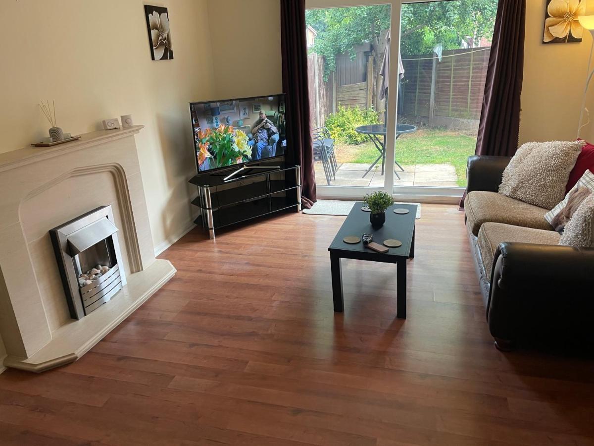 The Swallows Popular Location 3 Bedroom House Free Wi-Fi And Sky Tv In All Rooms Rough Close Exterior foto